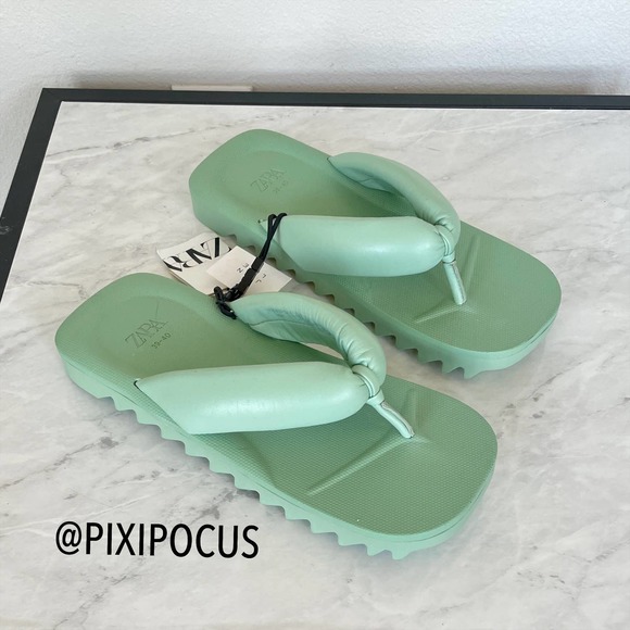 ZARA PADDED LEATHER SANDALS MINT GREEN 8/9 - Picture 1 of 12